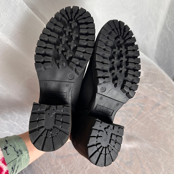 Carlos by Carlos Santana Black w/ Brown Chunky Block Heel Ankle Boots Gill - Picture 14 of 16